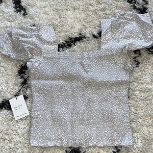 Brand new top size M